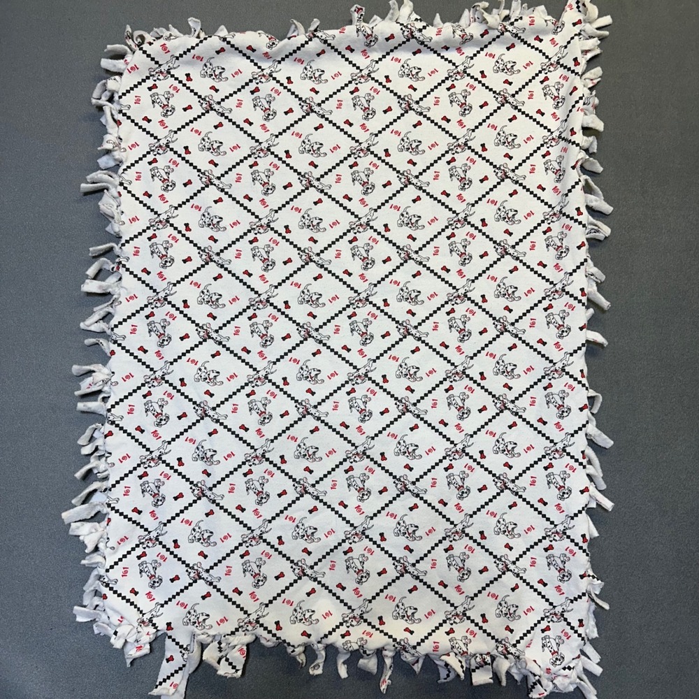 Disney 101 Dalmatians Fleece Tie Blanket Kids Small White Handmade Throw Puppy